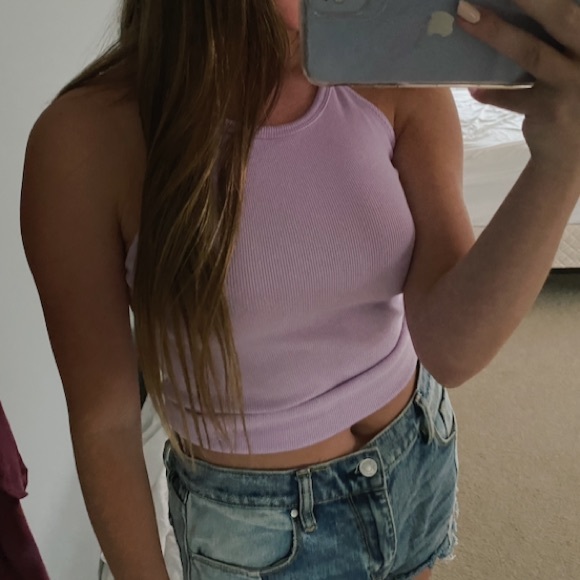 Top - Picture 2 of 2